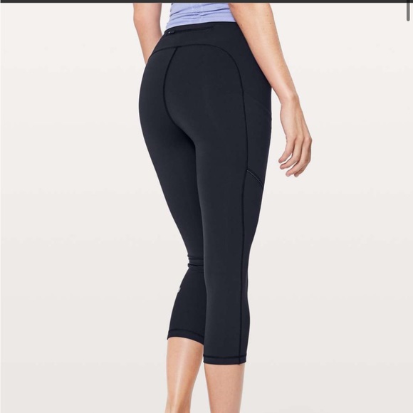 Lululemon Speed Up Crop 21” Black - Picture 6 of 11